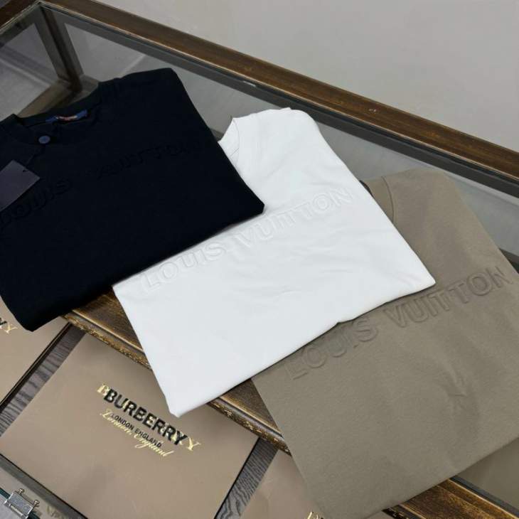 Picture of Louis Vuitton T Shirts Short _SKULVXS-Ltltx2166679